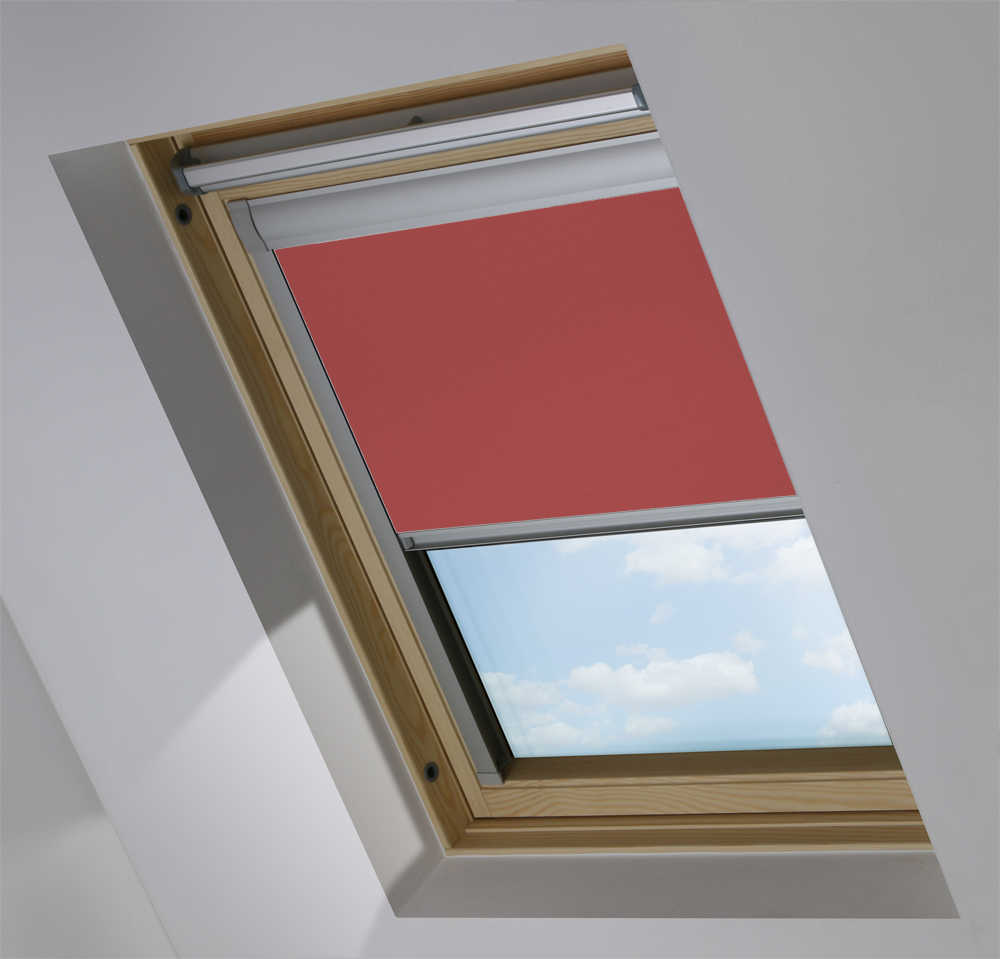 Made-To-Measure Premium Skylight Blind in Shiraz Blackout