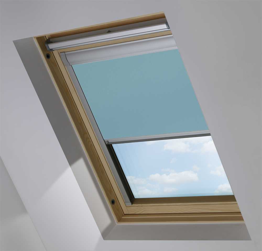 Made-To-Measure Premium Skylight Blind in Soft Sky Blackout